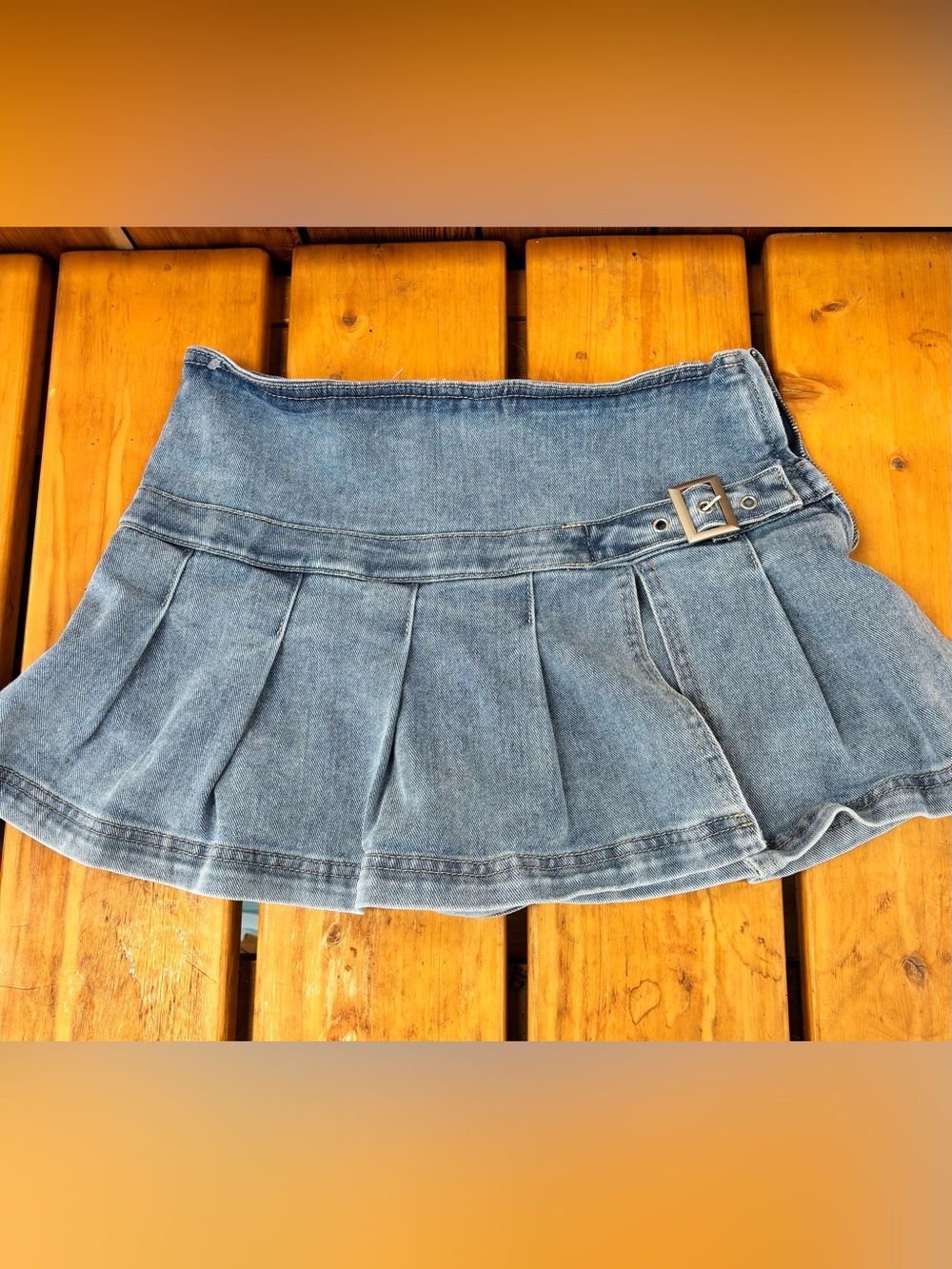 DAZY Y2K Pleated Denim Mini Skort - Light Wash size L
